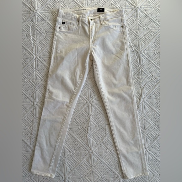 AG Abbey Ankle White Crop Petite Mid-Rise Super Skinny Ankle Jeans Size 26P - Picture 3 of 13